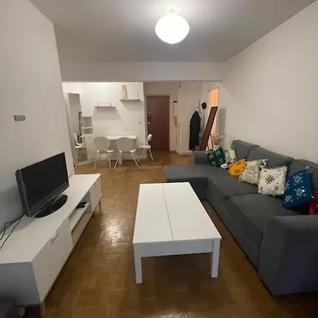 2 Pieces Centre Paris